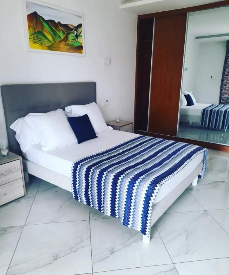 ホテル Residencial Santo Amaro タラファル エクステリア 写真